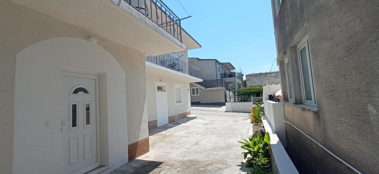 Ferienwohnung E&A Baška Voda Exterior foto
