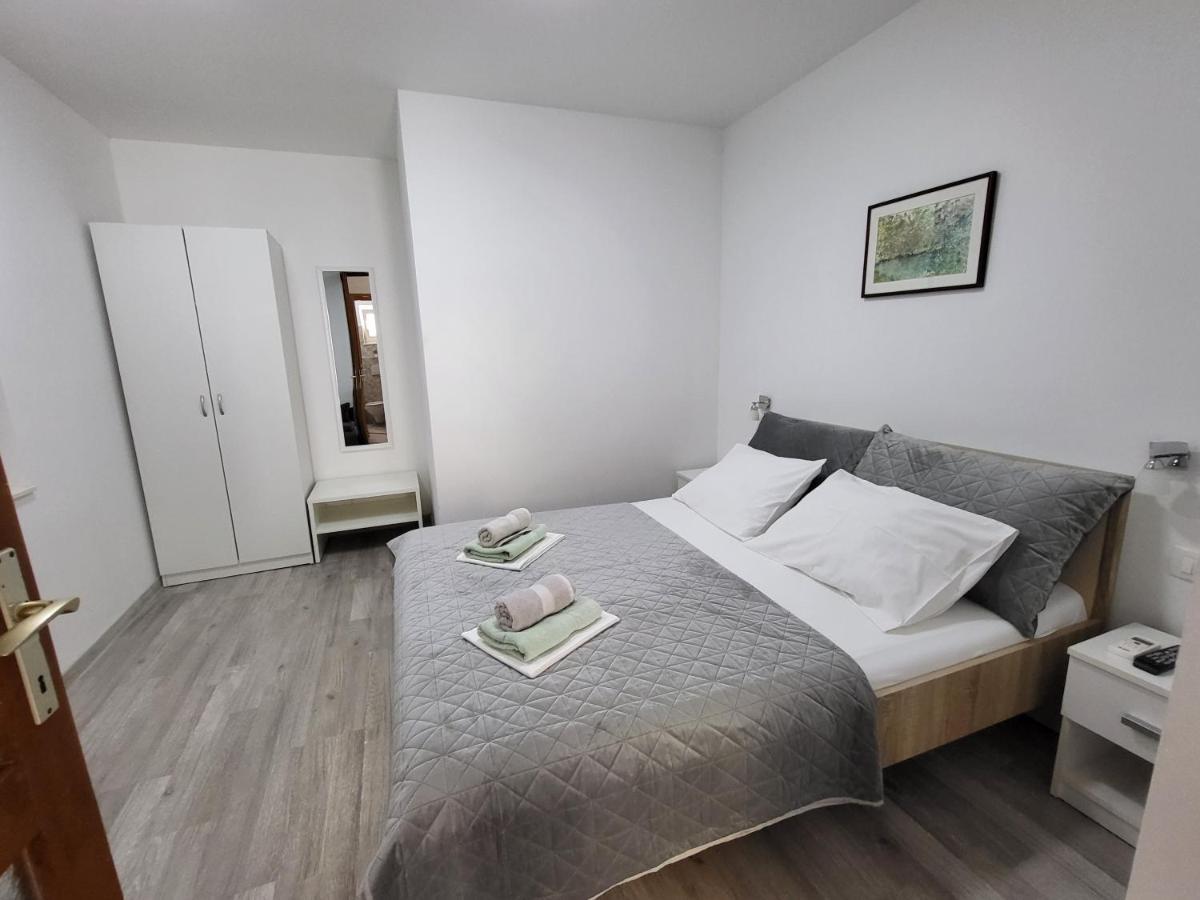 Ferienwohnung E&A Baška Voda Exterior foto