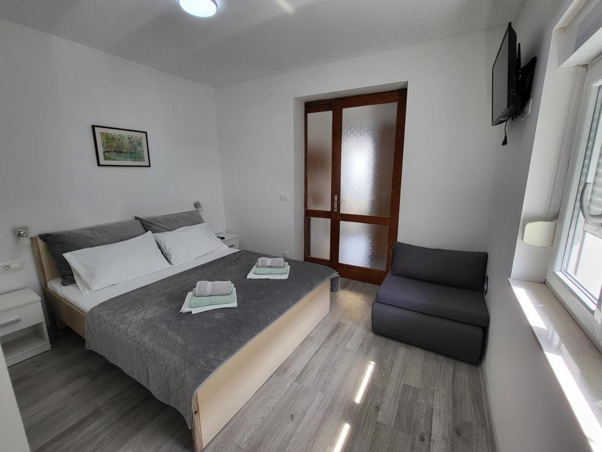 Ferienwohnung E&A Baška Voda Exterior foto