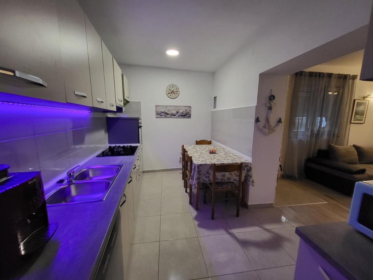 Ferienwohnung E&A Baška Voda Exterior foto