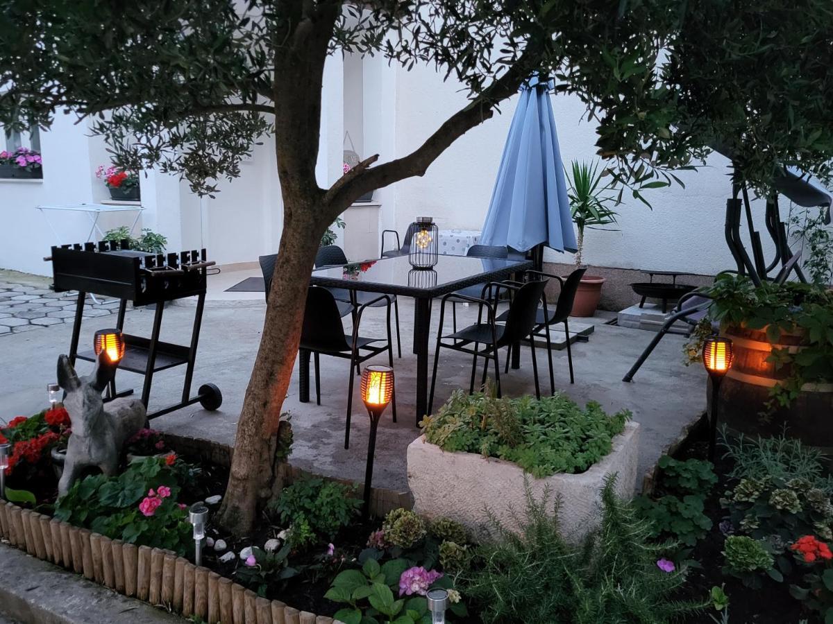 Ferienwohnung E&A Baška Voda Exterior foto