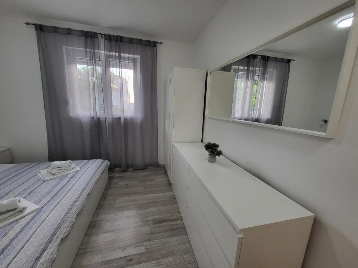 Ferienwohnung E&A Baška Voda Exterior foto